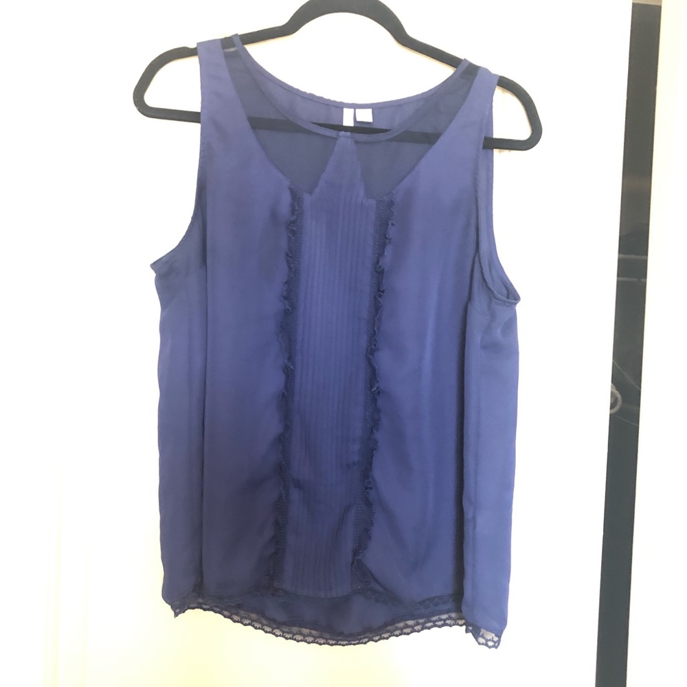 ❤️ 3 for $30❤️ Lauren Conrad- Navy blouse